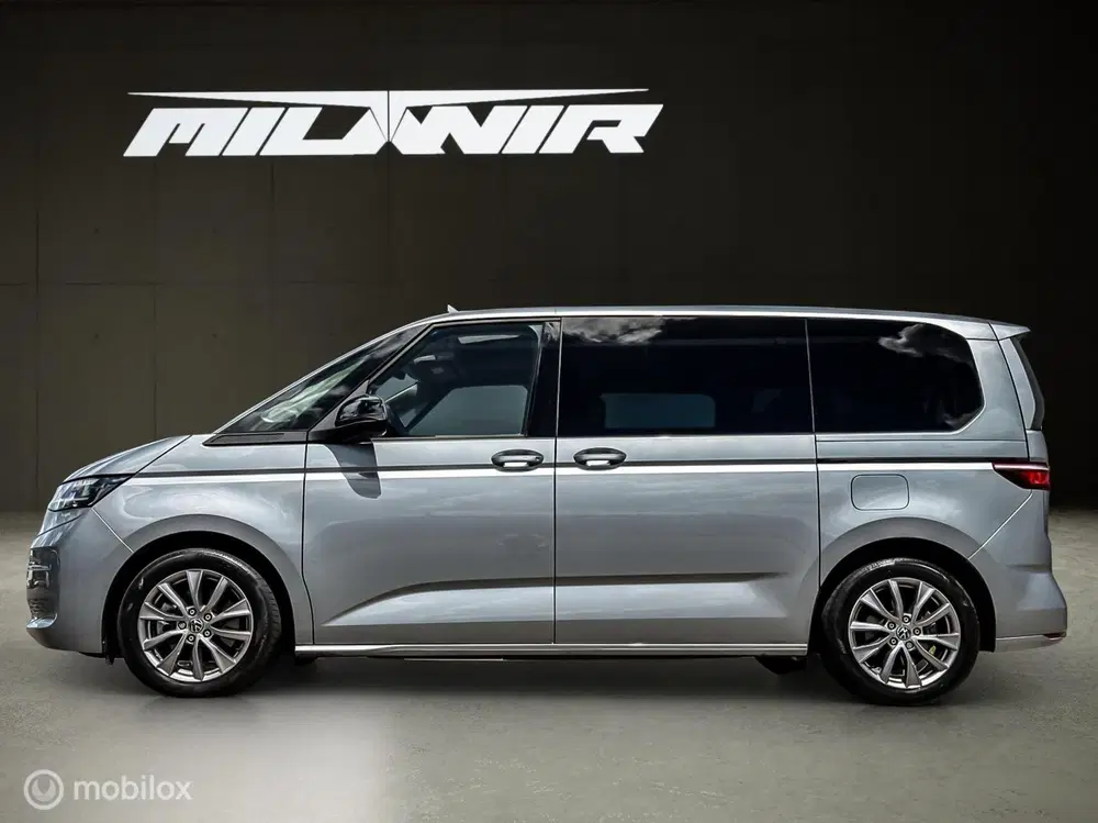 Volkswagen Multivan 2.0 Benzine uit 2022, foto 5