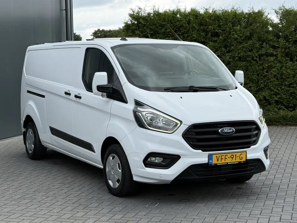 Ford Transit Custom 2.0 TDCI uit 2020, foto 4