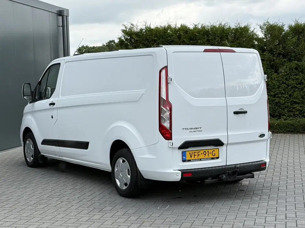 Ford Transit Custom 2.0 TDCI uit 2020, foto 5