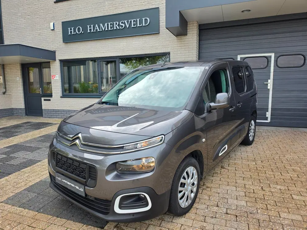 Citroën Berlingo Citroen BERLINGO 1.2 PureTech Live uit 2021, foto 2