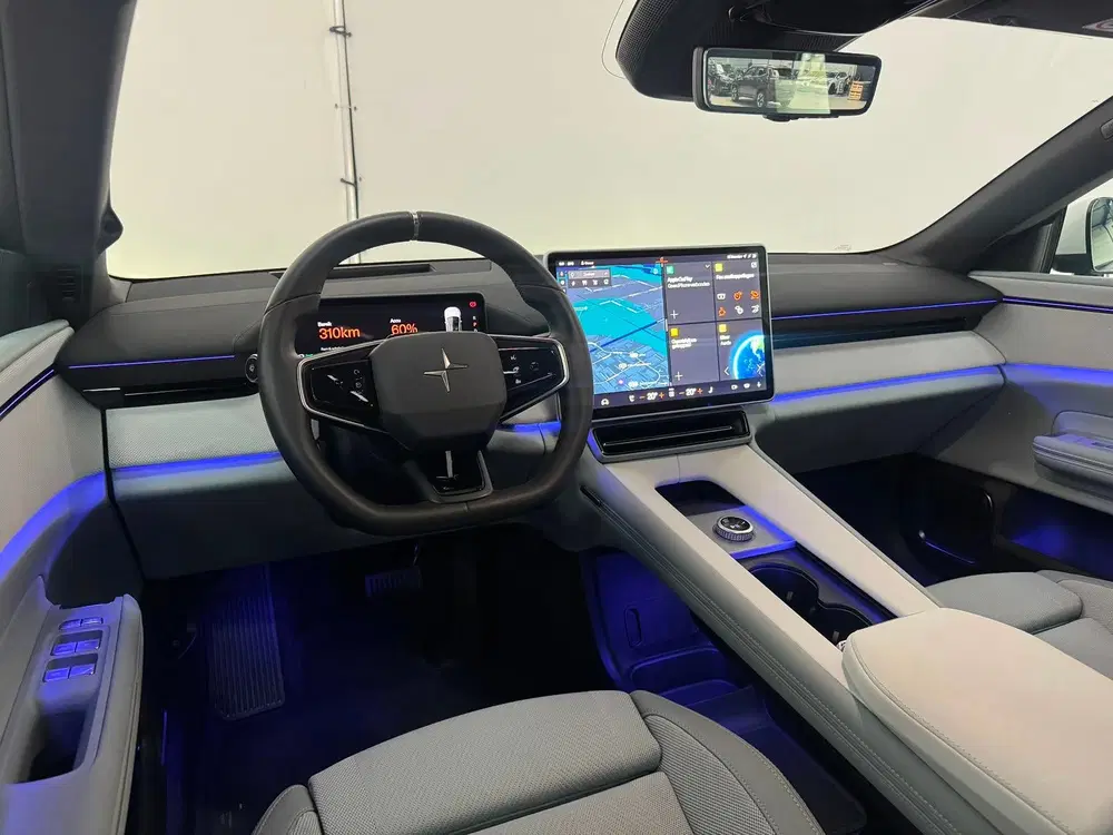 Polestar 4 Long Range Single motor 100 kWh uit 2024, foto 10