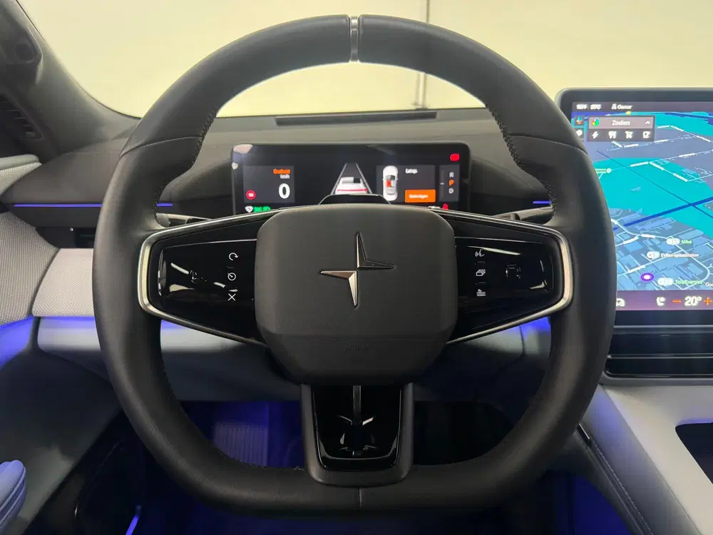 Polestar 4 Long Range Single motor 100 kWh uit 2024, foto 13