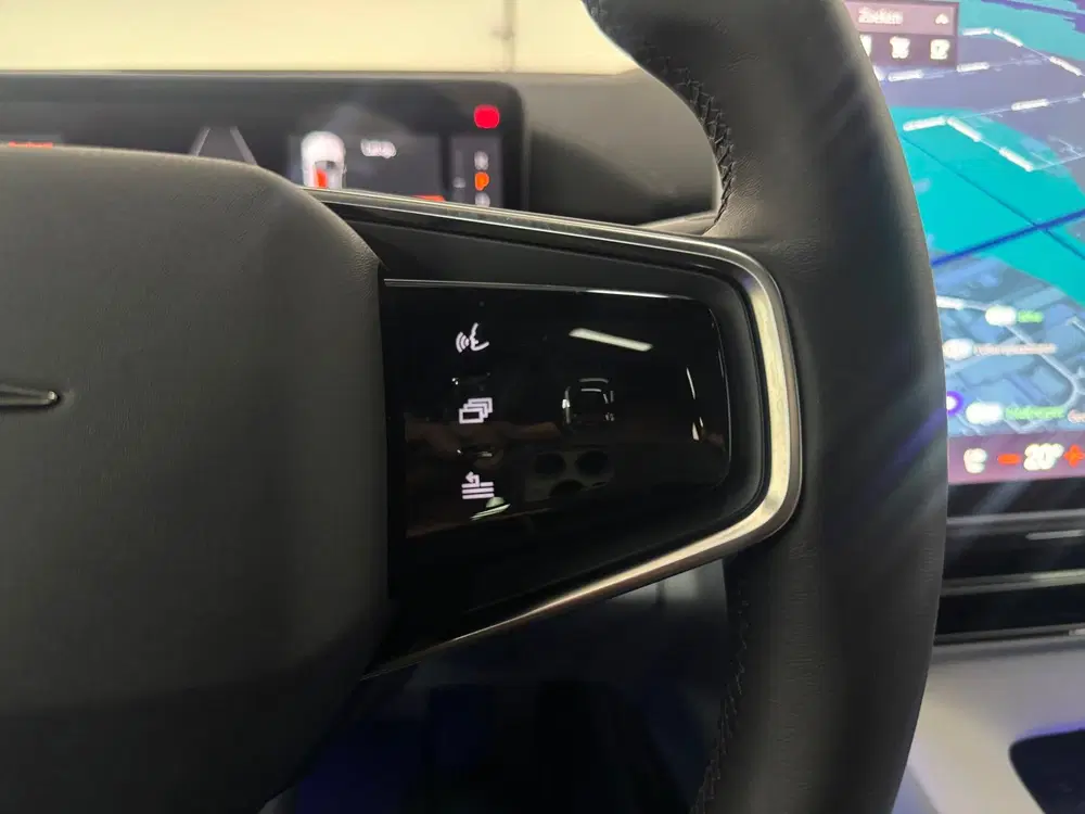 Polestar 4 Long Range Single motor 100 kWh uit 2024, foto 15