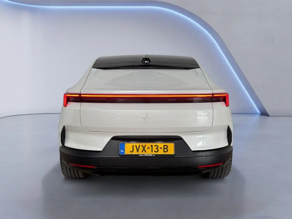 Polestar 4 Long Range Single motor 100 kWh uit 2024, foto 5