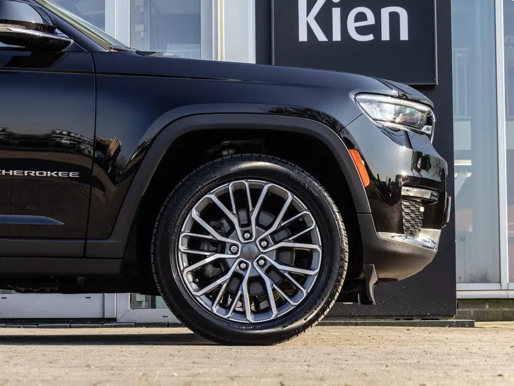 Jeep Grand Cherokee 3.6 LWB Limited uit 2022, foto 15