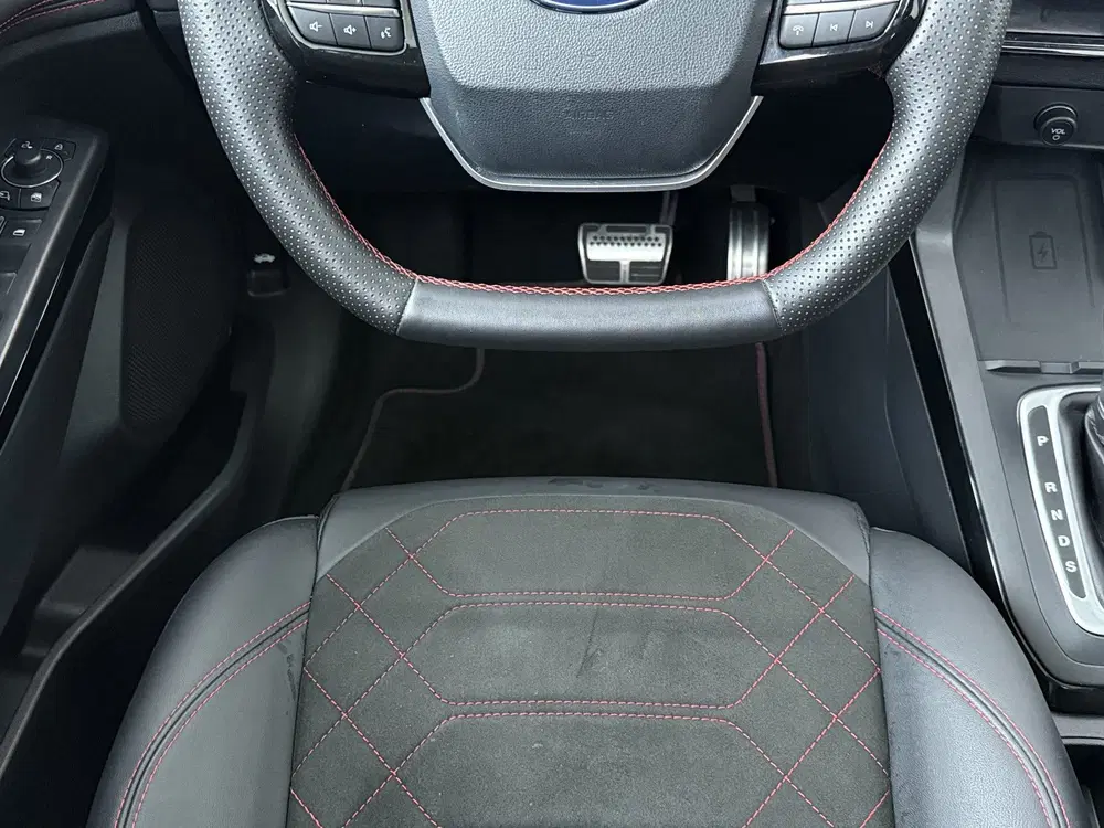 Ford Puma EcoBoost Hybrid 155 pk ST-Line X uit 2025, foto 13