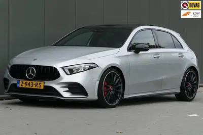 Mercedes-Benz A-Klasse AMG 35 4MATIC Premium Panorama Alcant uit 2020