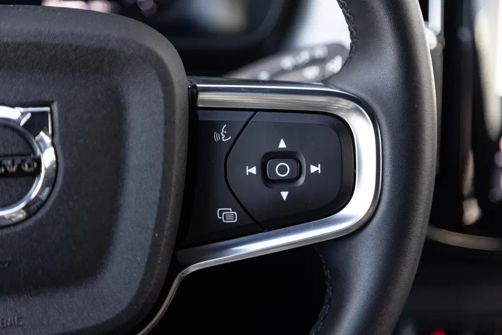 Volvo XC40 2.0 B3 Plus Dark uit 2025, foto 13