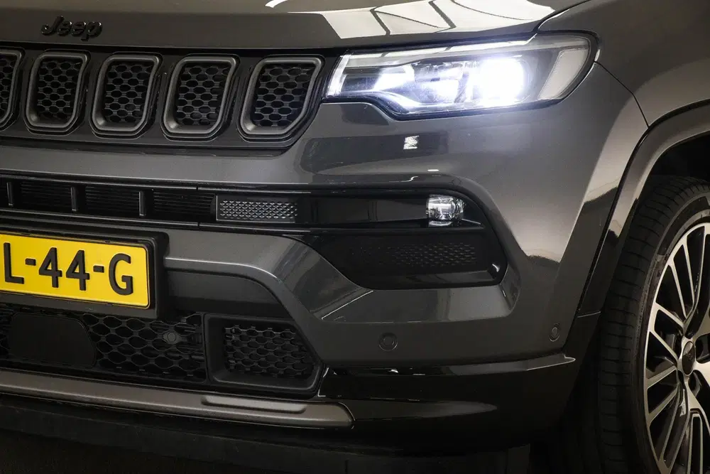Jeep Compass 1.5T e-Hybrid Summit uit 2025, foto 14