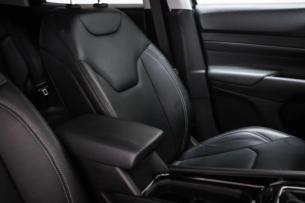 Jeep Compass 1.5T e-Hybrid Summit uit 2025, foto 8