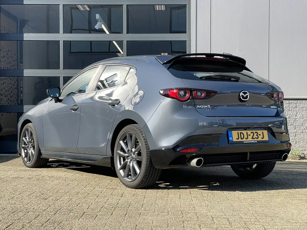 Mazda 3 2.5 e-SkyActiv-G 140PK M-Hybrid Centre-lin uit 2025, foto 3