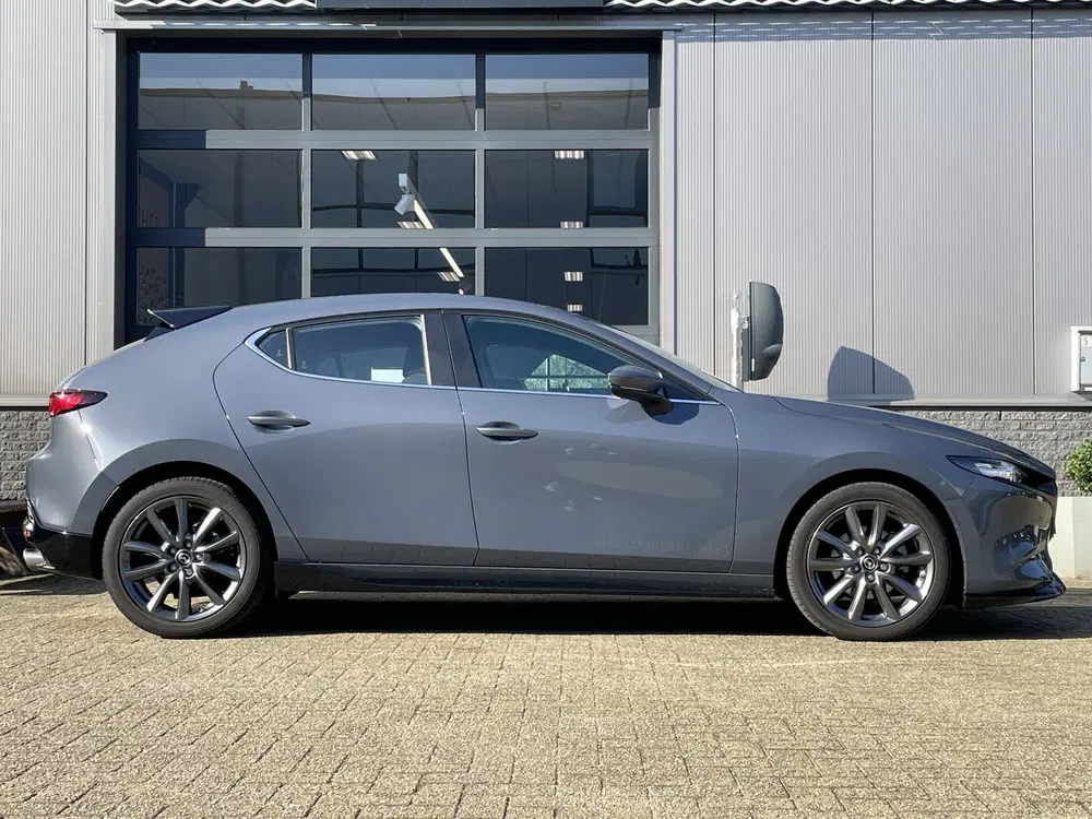 Mazda 3 2.5 e-SkyActiv-G 140PK M-Hybrid Centre-lin uit 2025, foto 5