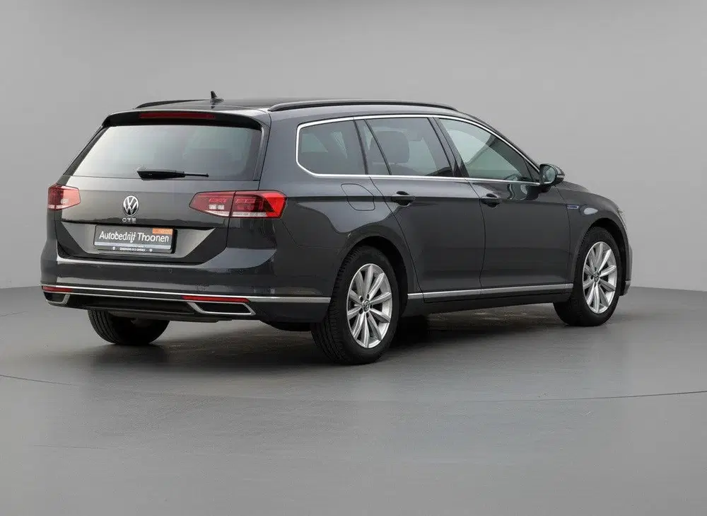Volkswagen Passat 1.4 TSI PHEV GTE uit 2021, foto 8