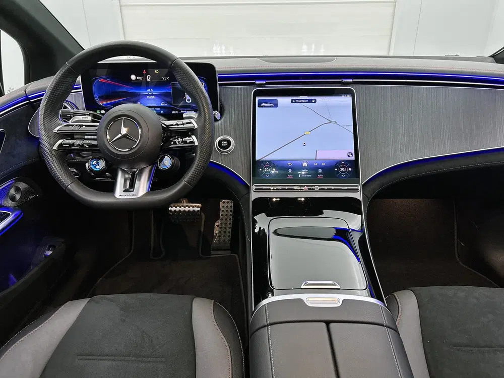 Mercedes-Benz EQE AMG 43 4MATIC 90 kWh Panoramadak uit 2024, foto 6