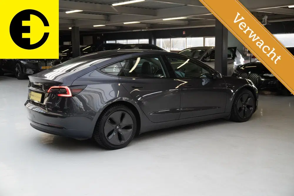 Tesla Model 3 Long Range AWD 75 kWh uit 2021, foto 12