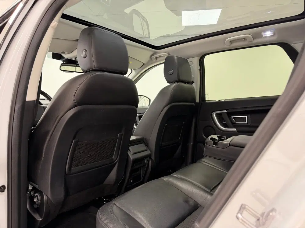 Land Rover Discovery Sport 2.0 Si4 HSE Dynamic uit 2019, foto 10