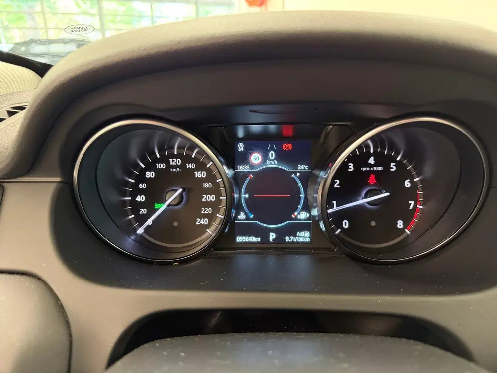 Land Rover Discovery Sport 2.0 Si4 HSE Dynamic uit 2019, foto 14