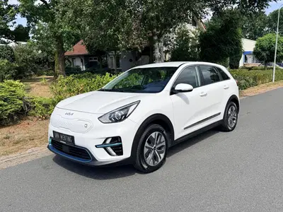 Kia Niro ComfortLine 64 kWh 204PK ACC•Camera•Keyles uit 2022