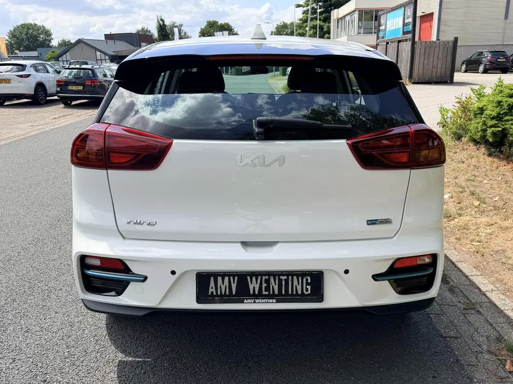Kia Niro ComfortLine 64 kWh 204PK ACC•Camera•Keyles uit 2022, foto 4