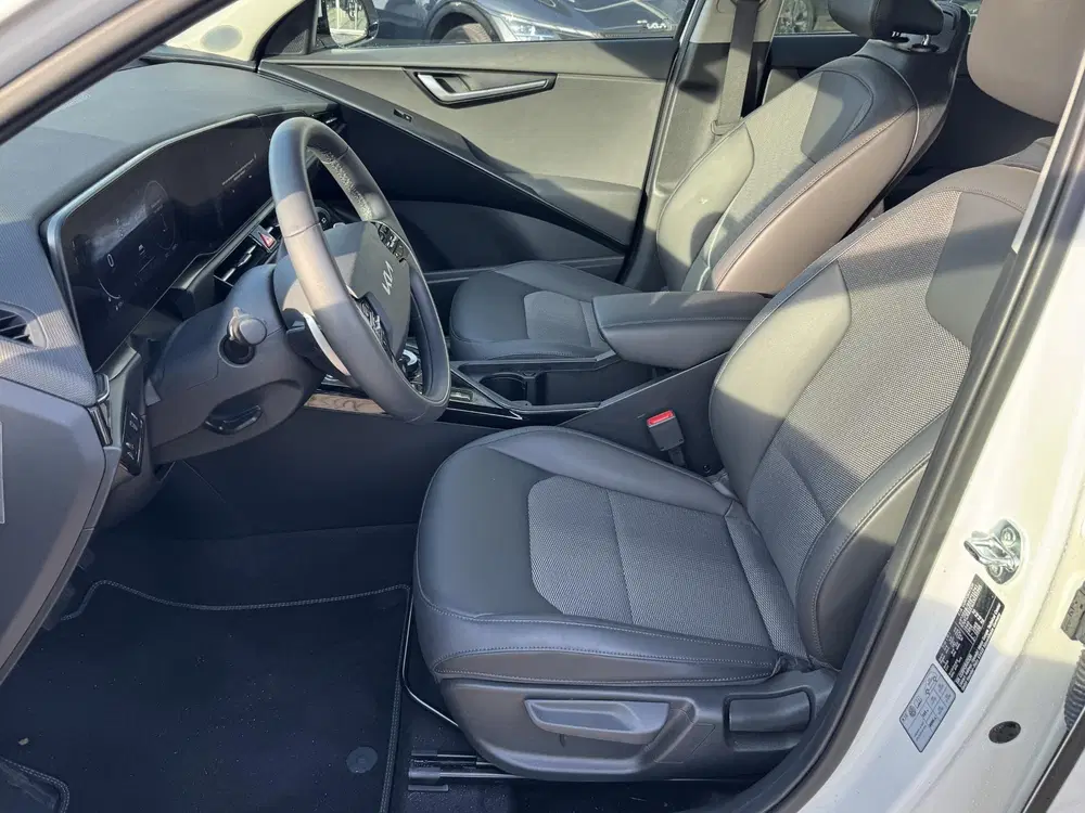 Kia Niro 1.6 GDi Hybrid DynamicLine uit 2025, foto 14