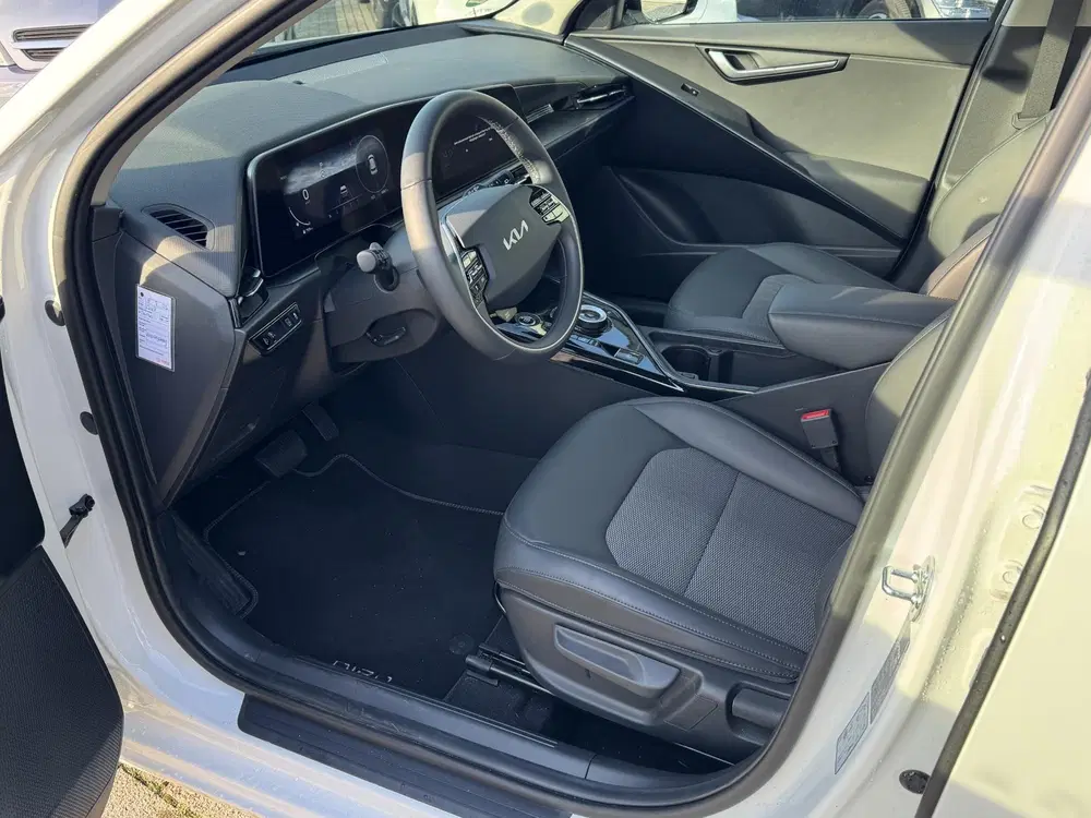 Kia Niro 1.6 GDi Hybrid DynamicLine uit 2025, foto 15