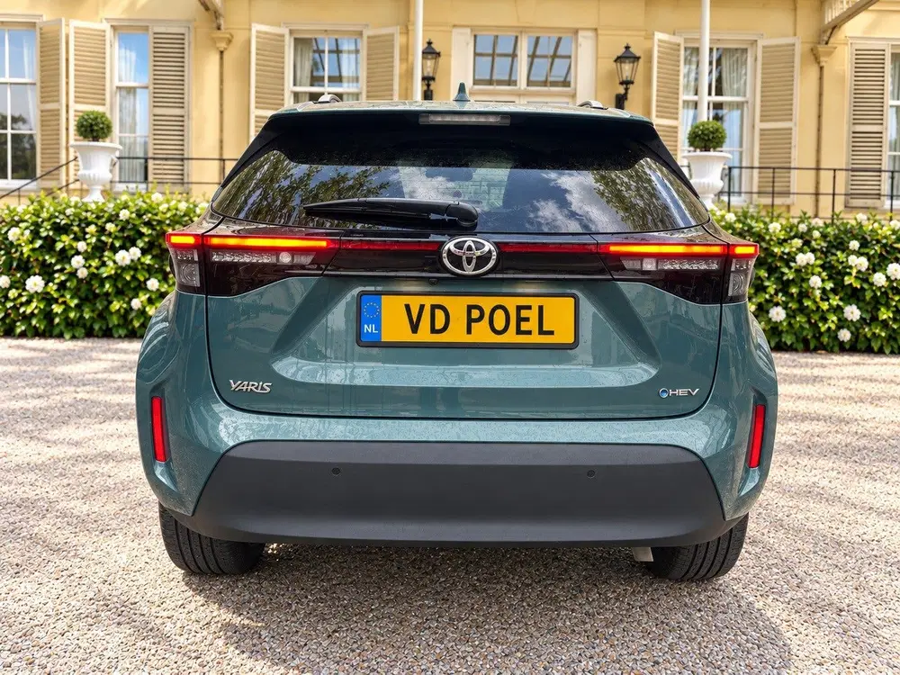 Toyota Yaris Cross 1.5 Hybrid 115 Style PDC V+A I CAMERA uit 2025, foto 9