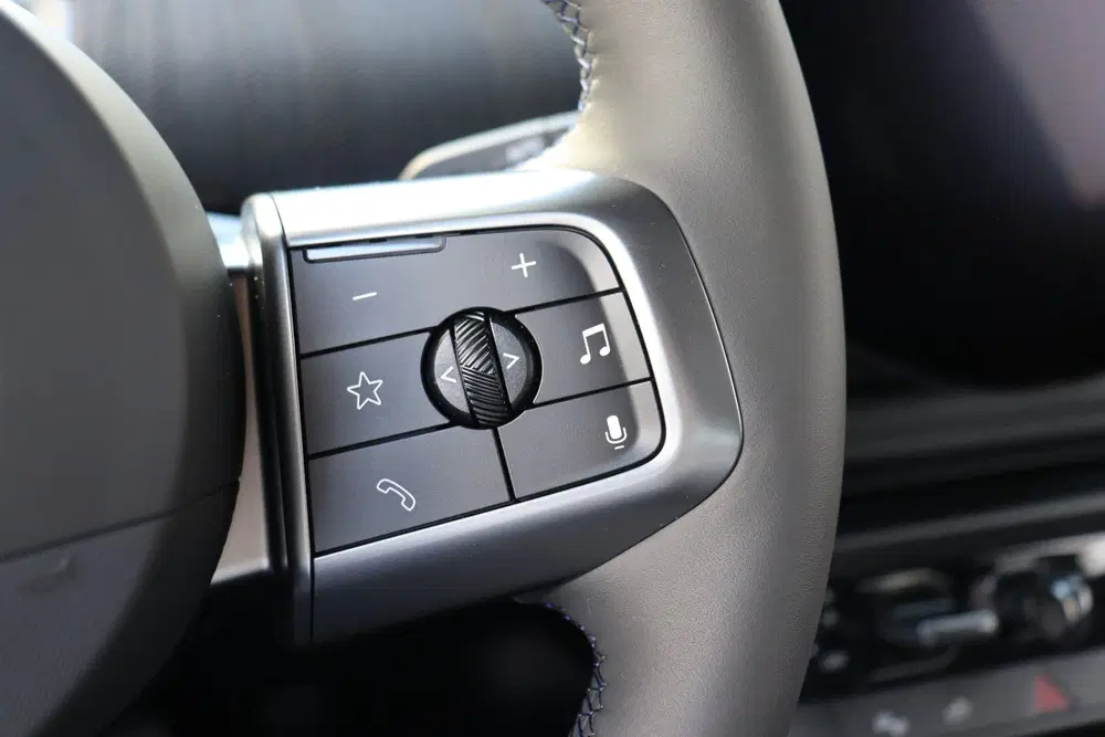 Mini Hatchback SE uit 2026, foto 12