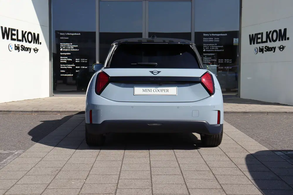 Mini Hatchback SE uit 2026, foto 4