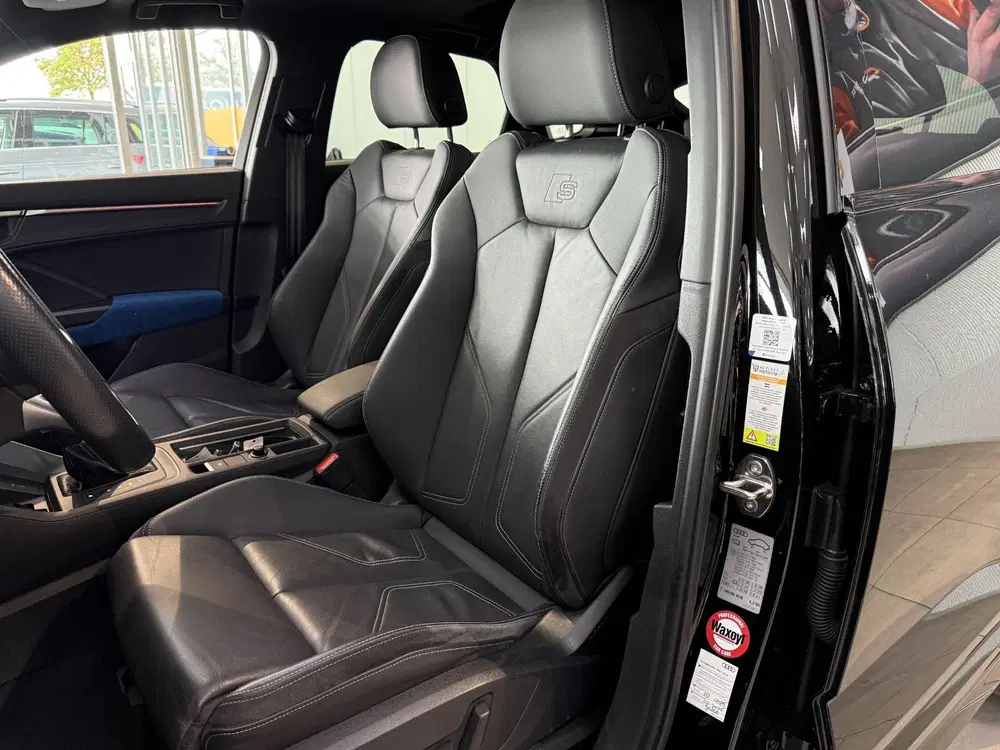 Audi Q3 45 TFSI quattro edition one Black Pack uit 2019, foto 10