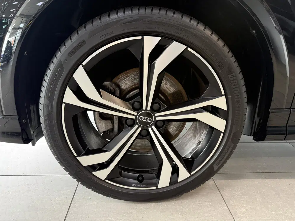 Audi Q3 45 TFSI quattro edition one Black Pack uit 2019, foto 8