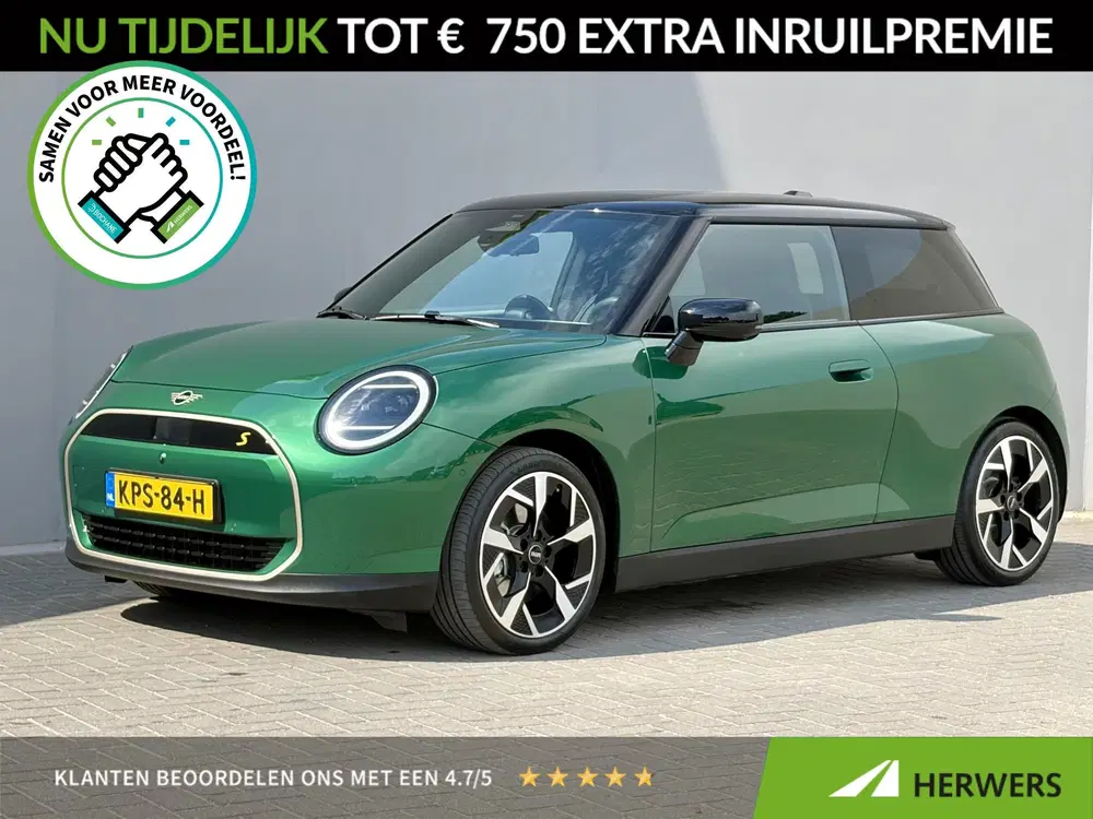 Mini Cooper SE Cooper SE Favoured M 54.2 kWh uit 2024