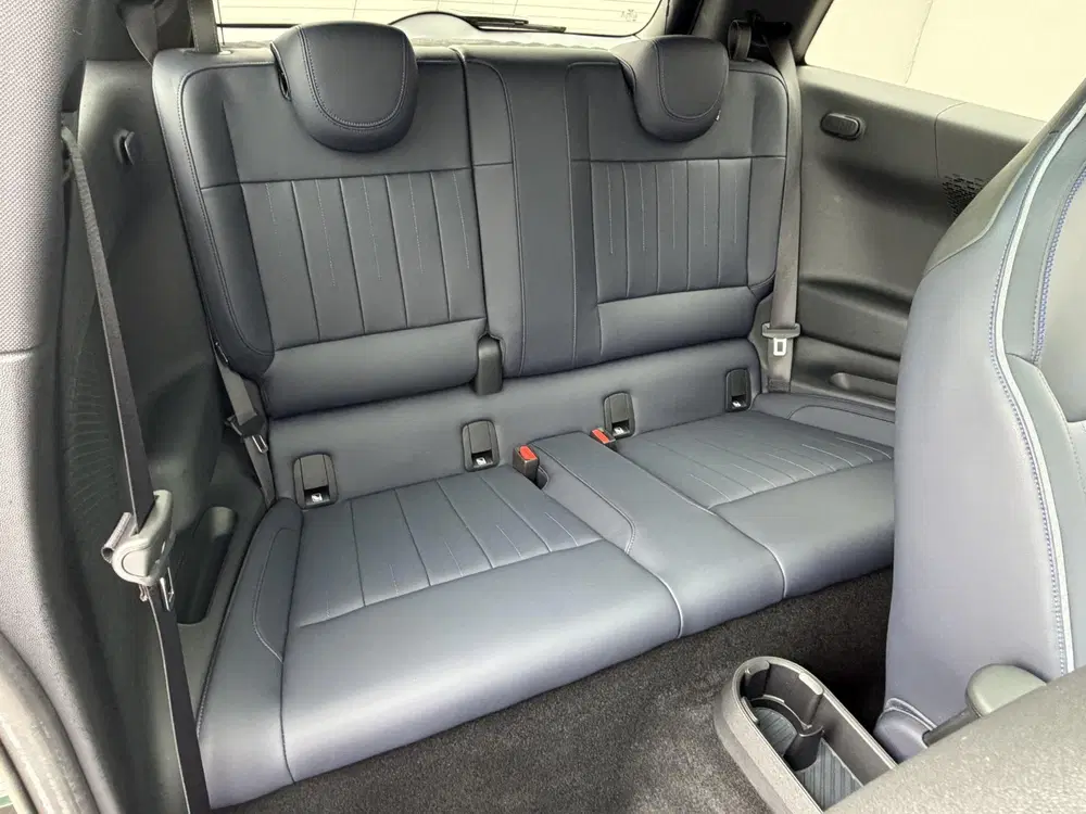 Mini Cooper SE Cooper SE Favoured M 54.2 kWh uit 2024, foto 9