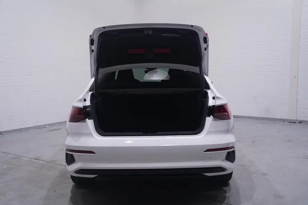 Audi A3 35 TFSI Business edition navigatie Apple-c uit 2022, foto 15