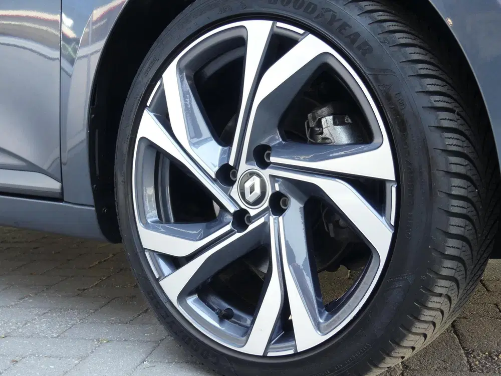 Renault Clio 1.6 E-Tech Hybrid 140 R.S. Line *t uit 2022, foto 3