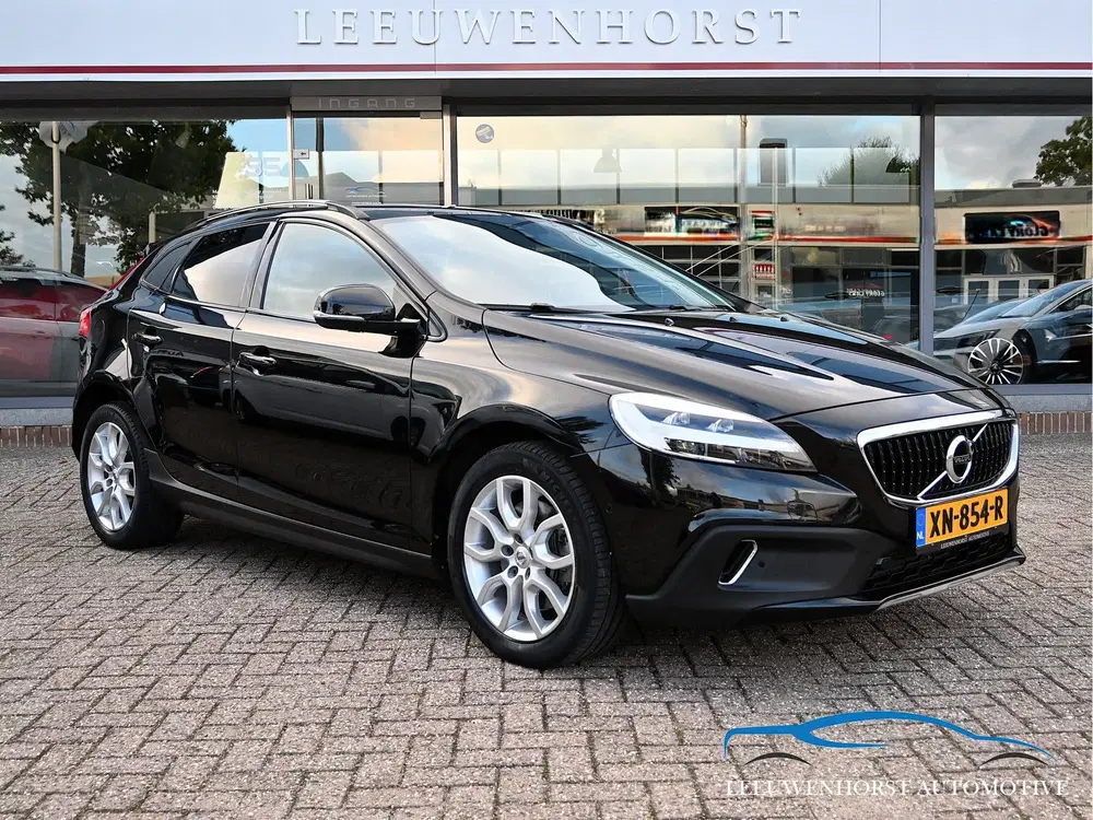 Volvo V40 Cross Country 1.5 T3 Polar+ Luxury AUTOMAAT uit 2019