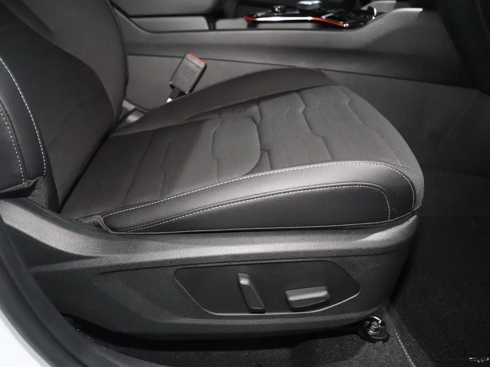 Kia Sportage 1.6 T-GDi Plug-in Hybrid AWD DynamicPlusLi uit 2026, foto 8