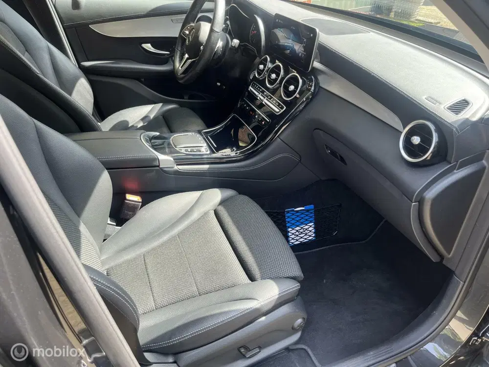 Mercedes-Benz GLC Mercedes GLC-klasse 300e 4MATIC Business S uit 2020, foto 11