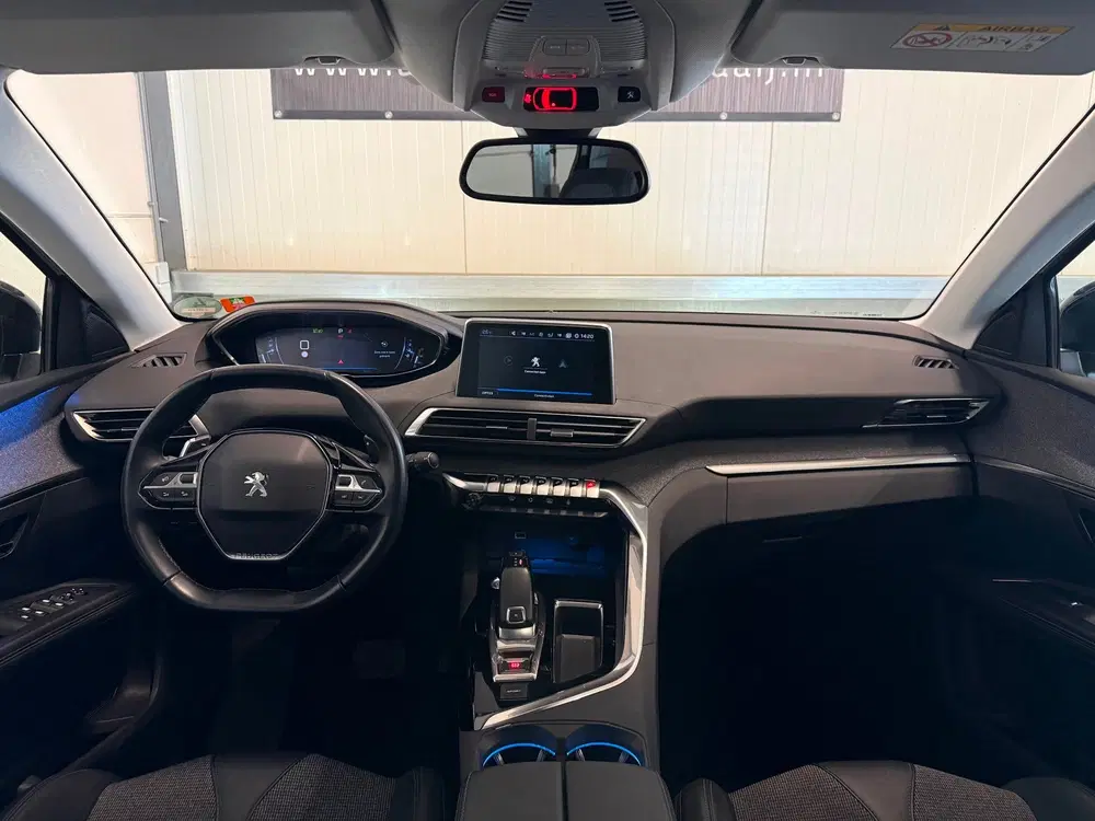 Peugeot 5008 1.2 PureTech 7p uit 2020, foto 15