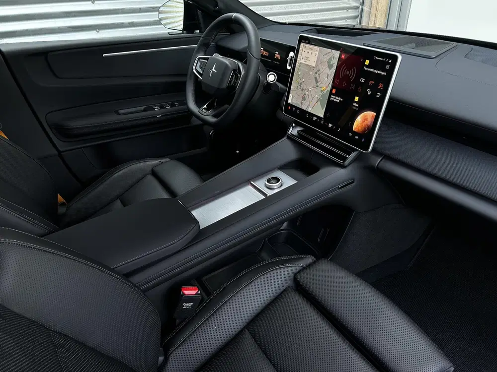 Polestar 4 Long Range Dual motor Performance Prime 10 uit 2025, foto 13