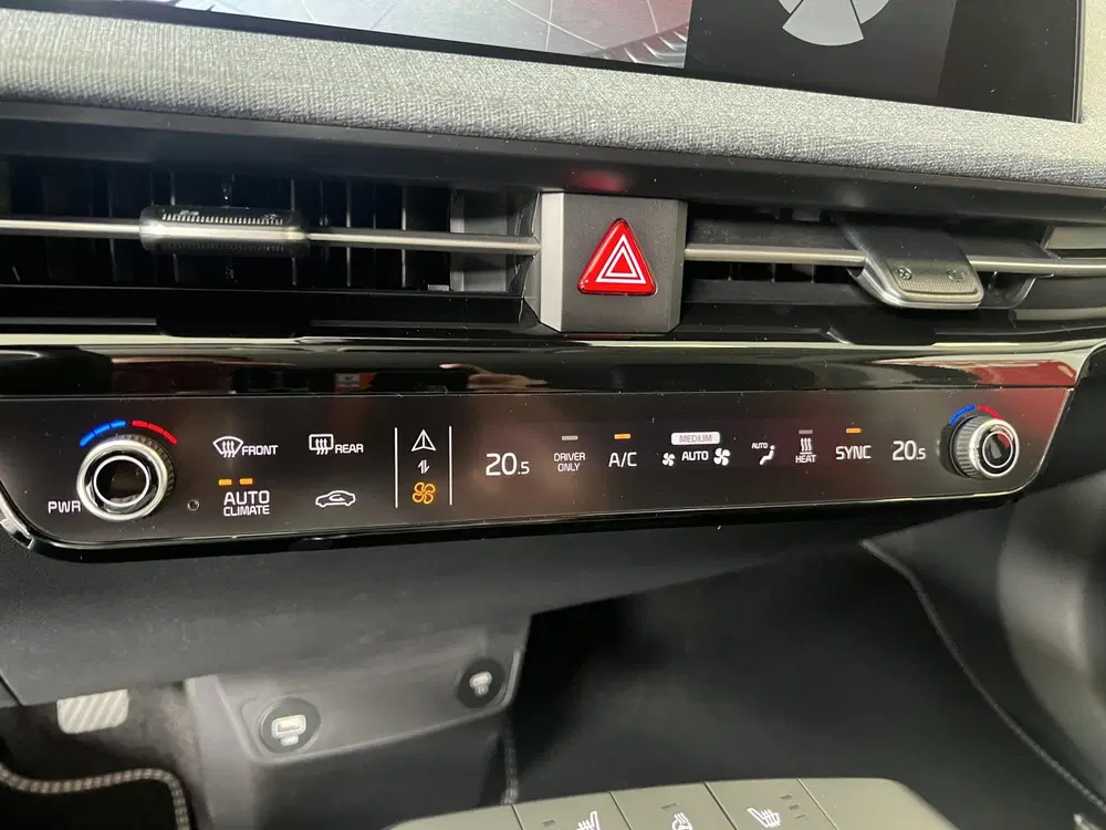 Kia EV6 Air 58 kWh Gloednieuw uit 2023, foto 10
