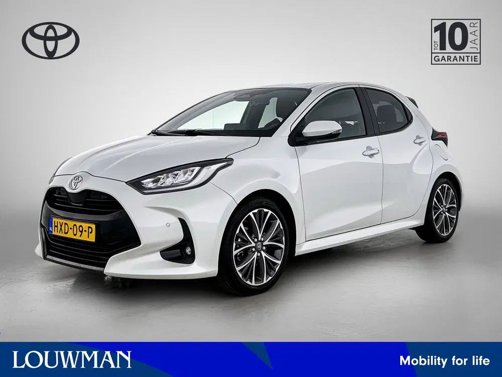 Toyota Yaris 1.5 Hybrid 130 Executive uit 2025