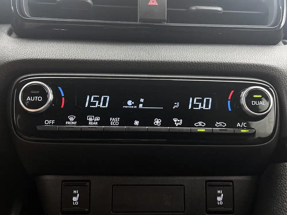 Toyota Yaris 1.5 Hybrid 130 Executive uit 2025, foto 12