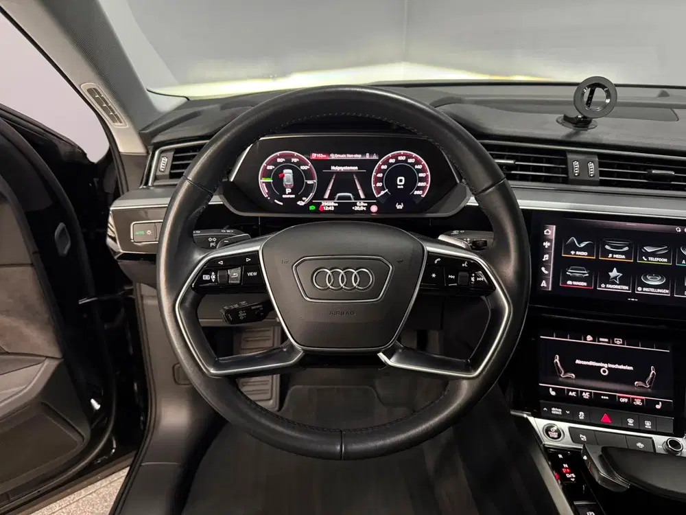 Audi e-tron 50 quattro S edition 71 kWh (bj 2020) uit 2020, foto 14