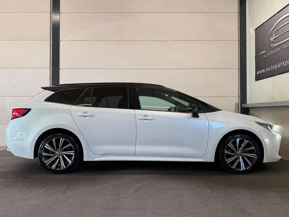 Toyota Corolla Hybrid 140 Dynamic ACC uit 2022, foto 9