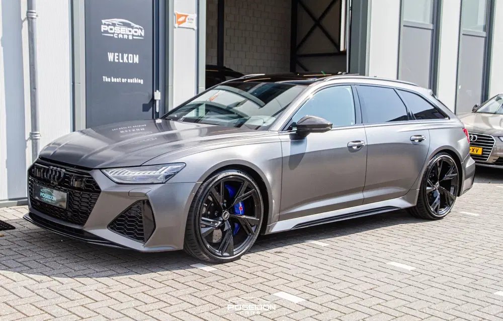Audi RS6 4.0 TFSI Quattro MATT uit 2021, foto 3