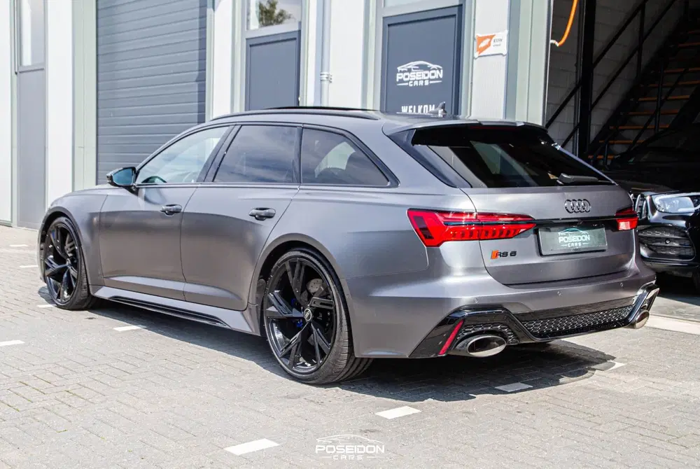 Audi RS6 4.0 TFSI Quattro MATT uit 2021, foto 4