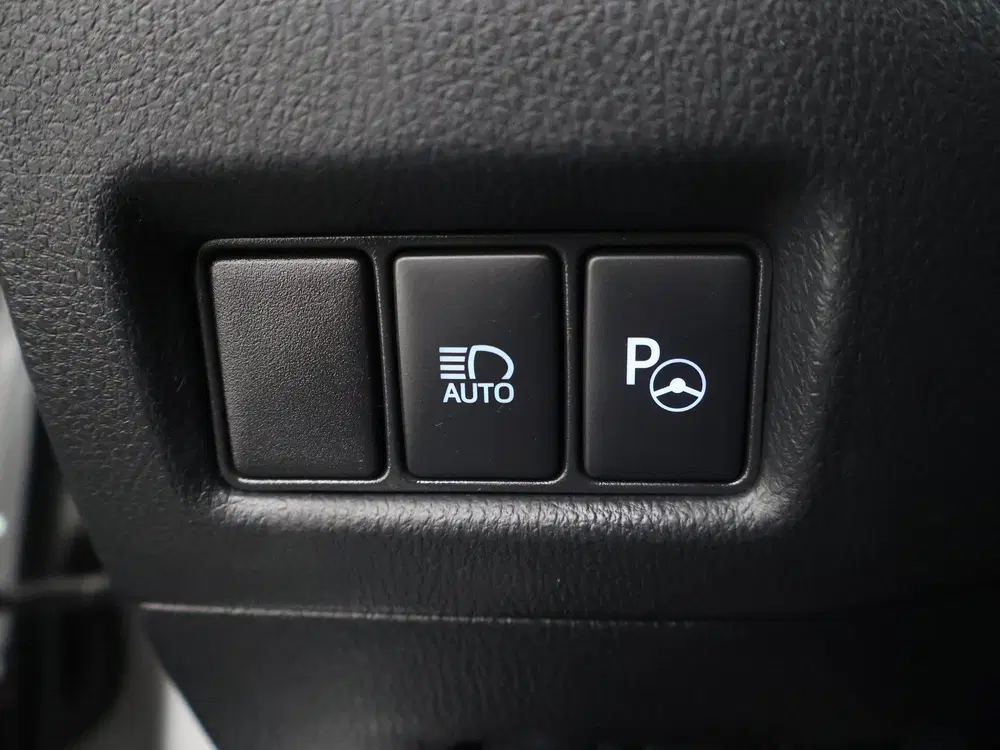 Toyota C-HR 1.8 Hybrid Executive uit 2019, foto 15