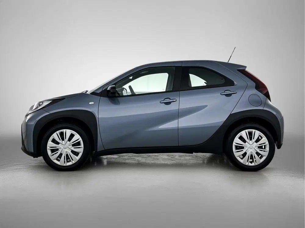 Toyota Aygo X 1.0 VVT-i MT Play uit 2025, foto 3