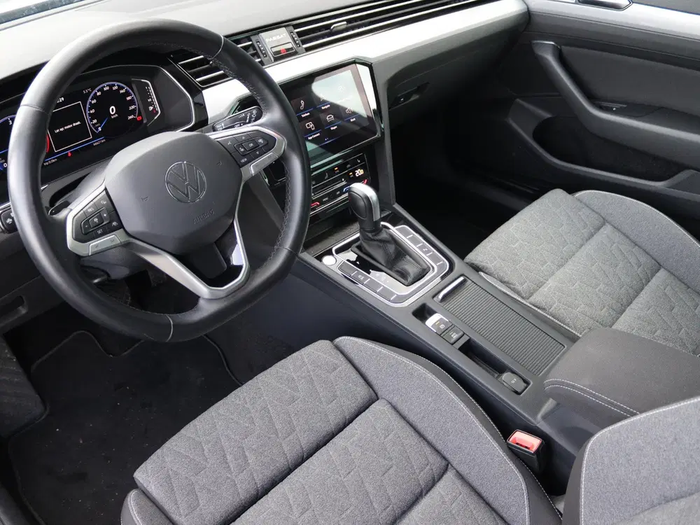 Volkswagen Passat 2.0 TDI 150 pk DSG Business uit 2023, foto 15