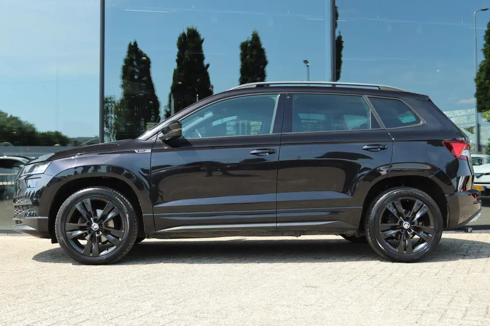 Skoda Karoq 1.5 TSI ACT STYLE SPORTLINE DSG AUT. uit 2020, foto 11